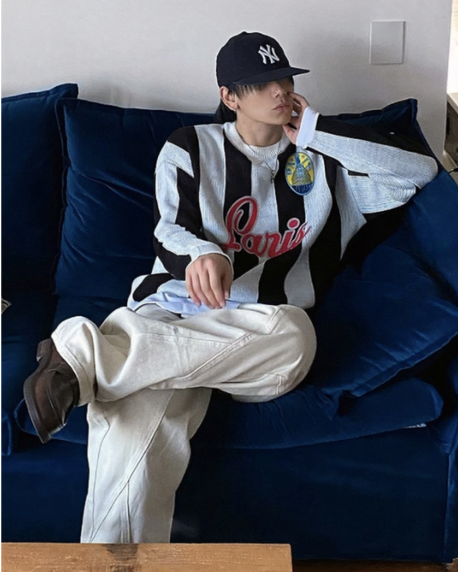 Unisex Paris Striped Sweater - Black