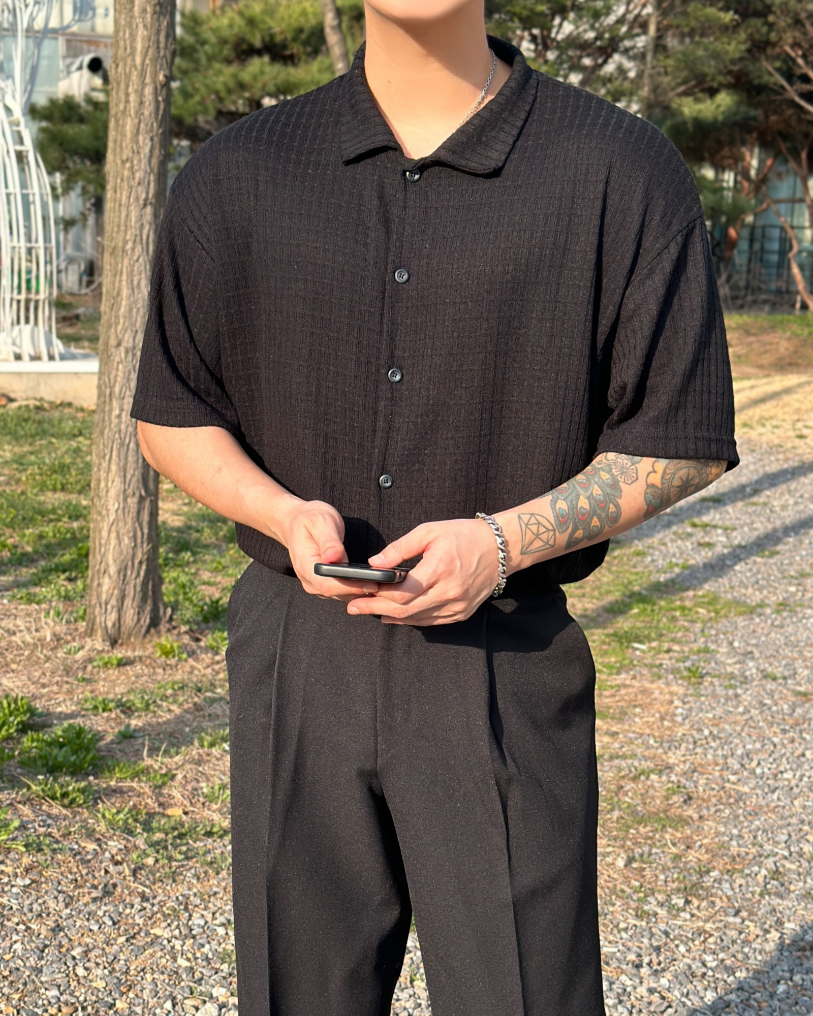 Seoul Shortsleeve Shirt - Black